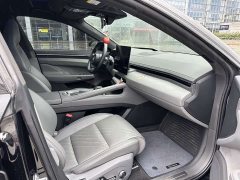 Zeekr 001 YOU Edition 100kWh AWD - ფოტო 13