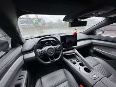 Zeekr 001 YOU Edition 100kWh AWD - ფოტო 15