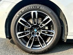 BMW 5 Series 525Li M Sport Package - ფოტო 19