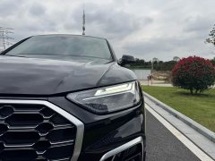 Audi Q5L 40 TFSI Fashion Dynamic - ფოტო 12