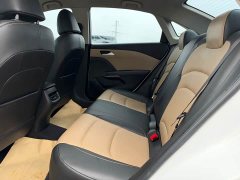 Chevrolet Cruze 320 Automatic Enjoy Sunroof Edition - ფოტო 9