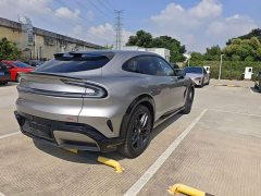 Xiaomi YU7 Four-Wheel Drive Max Edition - ფოტო 7