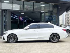 BMW 3 Series 320Li M Sport Package - ფოტო 3