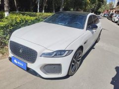 Jaguar XFL 2.0T P300 AWD Flagship Sport Gold Edition - ფოტო 1