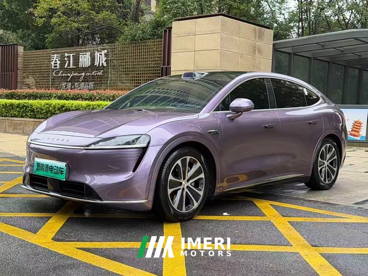 Luxeed Zhiji R7 Pure Electric 802km Max