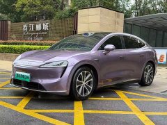 Luxeed Zhiji R7 Pure Electric 802km Max - ფოტო 1
