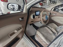 Wuling Hongguang MINIEV Fourth Generation Four-Door Advanced Edition - ფოტო 15