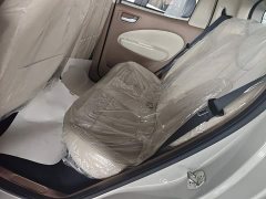 Wuling Hongguang MINIEV Fourth Generation Four-Door Advanced Edition - ფოტო 16