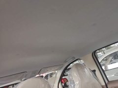 Wuling Hongguang MINIEV Fourth Generation Four-Door Advanced Edition - ფოტო 17