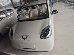 Wuling Hongguang MINIEV Fourth Generation Four-Door Advanced Edition - ფოტო 2