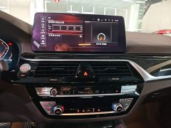 BMW 5 Series 525Li Luxury Package - ფოტო 12