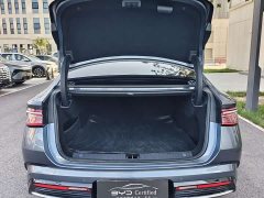 BYD Seal Glory Edition DM-i 1.5L 121km Luxury - фото 6