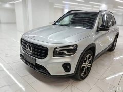 Mercedes-Benz GLB 220 4MATIC - photo 1