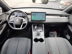 BYD Qin PLUS EV Smart Drive 420KM Leading Edition - фото 9