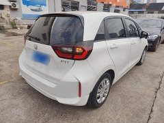 Honda Fit 1.5L CVT Trend Edition - ფოტო 6