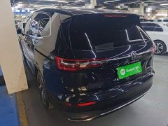 Volkswagen Viloran 330TSI Luxury - photo 4
