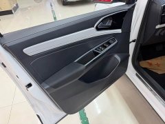 Volkswagen Jetta VS7 280TSI Automatic Entry-Level - фото 10