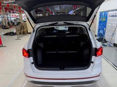 Volkswagen Jetta VS7 280TSI Automatic Entry-Level - фото 8