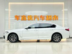BMW 5 Series 530Li Luxury M Sport Package - фото 4