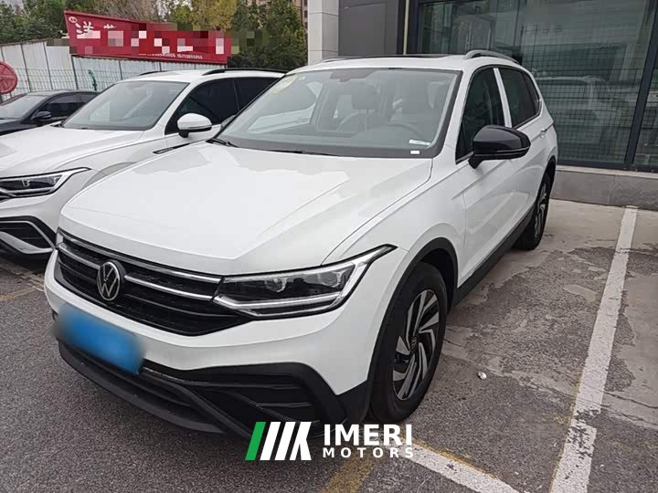 Volkswagen Tiguan L Outstanding Edition 300TSI Automatic Two-Wheel Drive Dragon Ascendant Version