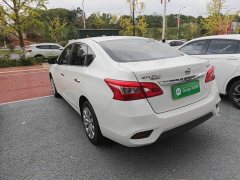 Nissan Sylphy Classic 1.6XE CVT Comfort - ფოტო 4