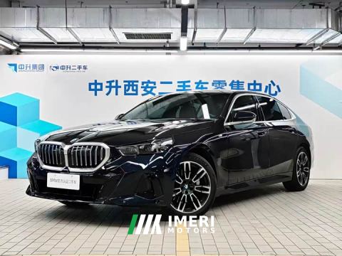 2025 BMW 5 Series 530Li Premier M Sport Package