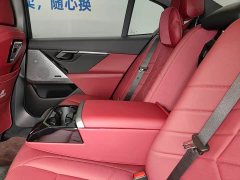 BMW 5 Series 530Li Premier M Sport Package - ფოტო 11