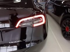 Tesla Model Y Facelift Rear-Wheel Drive - ფოტო 7