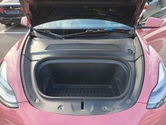 Tesla Model Y Rear-Wheel Drive - ფოტო 19