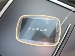 Tesla Model Y Rear-Wheel Drive - ფოტო 8