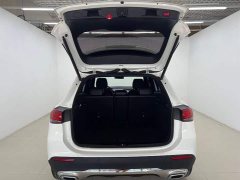 Mercedes-Benz GLA 180 - photo 8