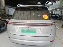 Li Auto L9 Max - ფოტო 5