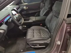 Lynk & Co 10 120 AWD Ultra - ფოტო 14