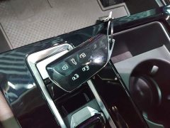 Volkswagen Viloran 380TSI Prestige - photo 8