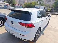 Volkswagen Golf 200TSI DSG Pro - ფოტო 6
