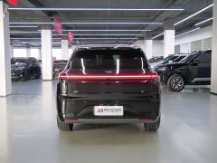 Li Auto L6 Max - ფოტო 6