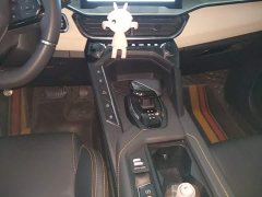 Lynk & Co 06 EM-P PHEV 84KM Range Pro - ფოტო 13