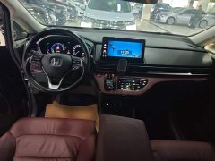 Honda Odyssey 2.0L e:HEV Premium - photo 9