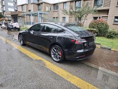Tesla Model 3 Performance All-Wheel Drive - ფოტო 5
