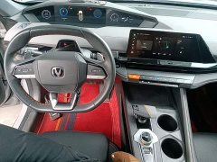 Changan UNI-V 1.5T Deluxe - ფოტო 9