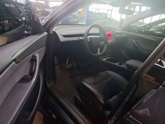 Tesla Model Y Rear-Wheel Drive - ფოტო 15