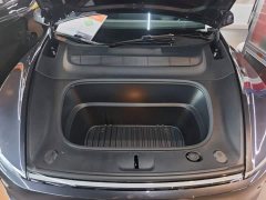 Tesla Model Y Rear-Wheel Drive - ფოტო 19