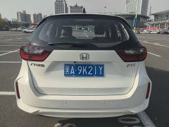 Honda Fit 1.5L CVT Trendy Sunroof Edition - фото 4