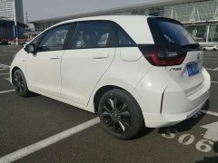 Honda Fit 1.5L CVT Trendy Sunroof Edition - фото 6