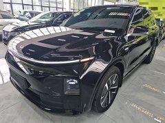 Li Auto L6 Pro - ფოტო 1