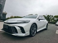 Toyota Camry Dual-Engine 2.5HXS Sports Plus Edition - фото 1