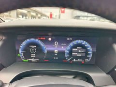 Toyota Camry Dual-Engine 2.5HXS Sports Plus Edition - фото 8