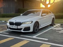 BMW 5 Series 530Li Premier M Sport Package - ფოტო 1
