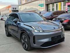 Lynk & Co 08 EM-P 220km AWD Performance Halo - photo 4