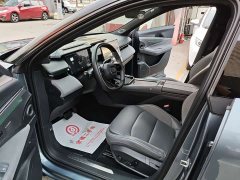 Lynk & Co 08 EM-P 220km AWD Performance Halo - photo 8